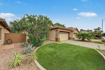 12522 W Honeysuckle Street, Litchfield Park, AZ 85340 - Photo 2