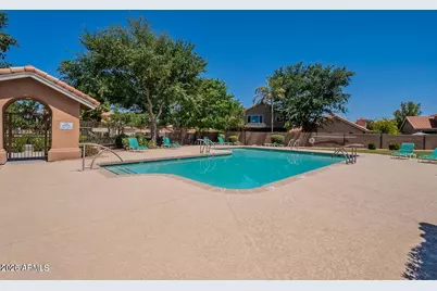 3225 E Briarwood Terrace, Phoenix, AZ 85048 - Photo 36