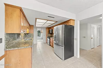 10320 W Brookside Drive, Sun City, AZ 85351 - Photo 14