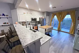 8466 S Mountain Air Ln, Gold Canyon, AZ 85118 - Photo 10