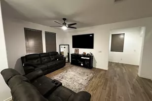 3757 N 100th Ave, Avondale, AZ 85392 - Photo 4