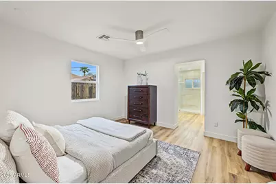 1006 E Weldon Avenue, Phoenix, AZ 85014 - Photo 8