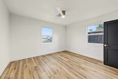 1006 E Weldon Avenue, Phoenix, AZ 85014 - Photo 18