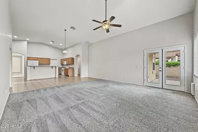 18443 W Maui Lane, Surprise, AZ 85388 - Photo 8