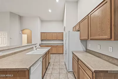 18443 W Maui Lane, Surprise, AZ 85388 - Photo 10