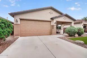 361 W Stanley Ave, San Tan Valley, AZ 85140 - Photo 2