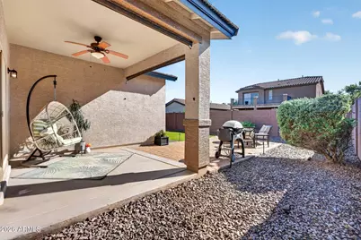361 W Stanley Avenue, San Tan Valley, AZ 85140 - Photo 10