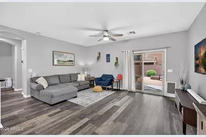 361 W Stanley Avenue, San Tan Valley, AZ 85140 - Photo 6
