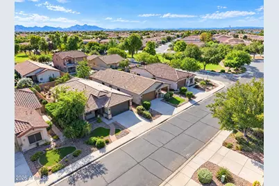 361 W Stanley Avenue, San Tan Valley, AZ 85140 - Photo 1