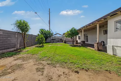 4307 N 71st Drive, Phoenix, AZ 85033 - Photo 30