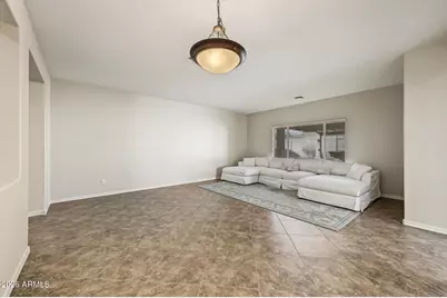 17848 W Ivy Lane, Surprise, AZ 85388 - Photo 8
