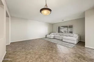 17848 W Ivy Ln, Surprise, AZ 85388 - Photo 8