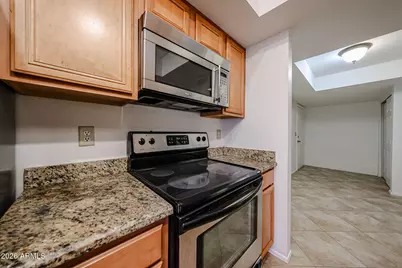 3131 W Cochise Drive #Unit 148, Phoenix, AZ 85051 - Photo 10