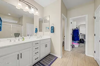 3259 W Carter Road, Phoenix, AZ 85041 - Photo 14