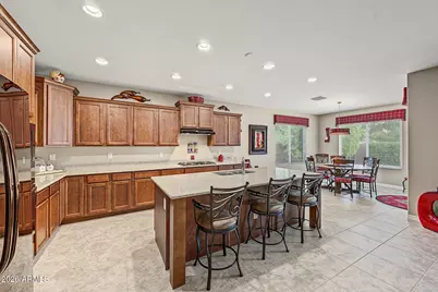 401 W Basswood Avenue, San Tan Valley, AZ 85140 - Photo 12
