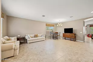 401 W Basswood Ave, San Tan Valley, AZ 85140 - Photo 6