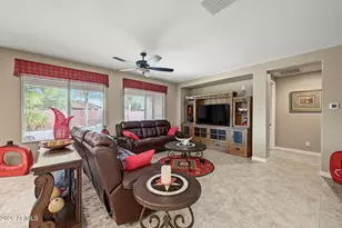 401 W Basswood Ave, San Tan Valley, AZ 85140 - Photo 8