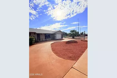 10656 W Connecticut Avenue, Sun City, AZ 85351 - Photo 4