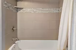 4942 N 74th Street N, Scottsdale, AZ 85251 - Photo 20