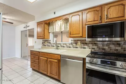 6223 E Dallas Street, Mesa, AZ 85205 - Photo 4