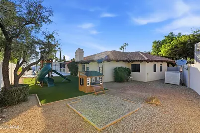 3187 E Berridge Lane, Phoenix, AZ 85016 - Photo 48