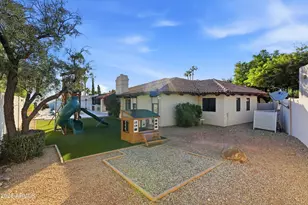 3187 E Berridge Ln, Phoenix, AZ 85016 - Photo 48
