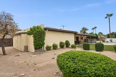 2930 E Acoma Drive E, Phoenix, AZ 85032 - Photo 36