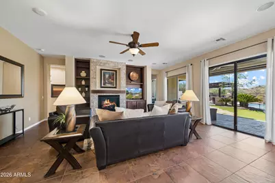 20459 W Summit Place, Buckeye, AZ 85396 - Photo 12