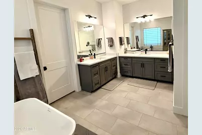 1347 E Ficus Way, Gilbert, AZ 85298 - Photo 14
