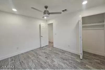 2815 N 48th Lane, Phoenix, AZ 85035 - Photo 12