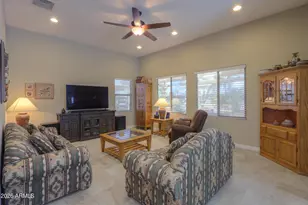 26 S Mesilla Ln, Casa Grande, AZ 85194 - Photo 8