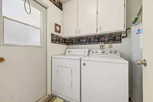 11015 W Kelso Dr, Sun City, AZ 85351 - Photo 18