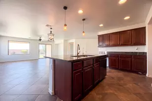 859 W Desert Seasons Dr, San Tan Valley, AZ 85143 - Photo 4