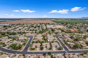 4307 S Summit St, Gilbert, AZ 85297 - Photo 98