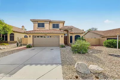 10866 S Dreamy Drive, Goodyear, AZ 85338 - Photo 2