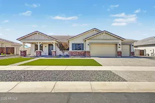 8604 S 16th Dr, Phoenix, AZ 85041 - Photo 2