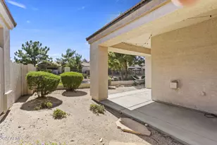 3243 E Maldonado Dr, Phoenix, AZ 85042 - Photo 26