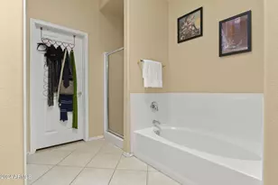 3243 E Maldonado Dr, Phoenix, AZ 85042 - Photo 18