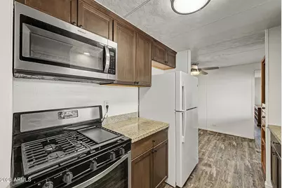 18018 N 2nd Place, Phoenix, AZ 85022 - Photo 6