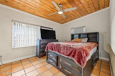 2801 N 29th Place, Phoenix, AZ 85008 - Photo 14
