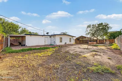2801 N 29th Place, Phoenix, AZ 85008 - Photo 24