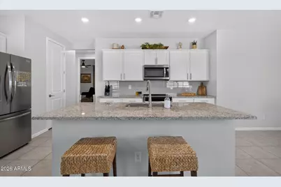24568 W Hilton Avenue, Buckeye, AZ 85326 - Photo 10