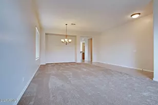 431 W Wildhorse Dr, Chandler, AZ 85286 - Photo 4