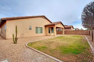 431 W Wildhorse Dr, Chandler, AZ 85286 - Photo 14