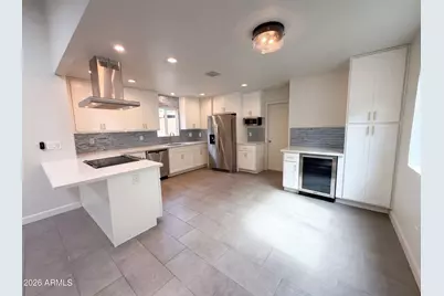 5526 N 5th Lane, Phoenix, AZ 85013 - Photo 8