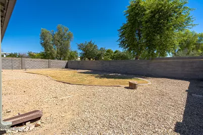 18433 W Sunnyslope Lane, Waddell, AZ 85355 - Photo 22