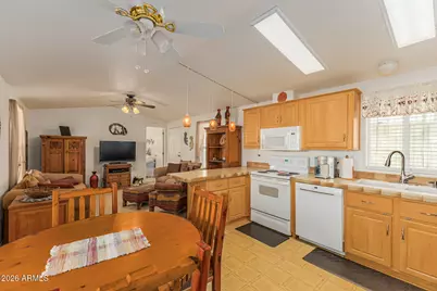 9302 E Broadway Road E #186, Mesa, AZ 85208 - Photo 4