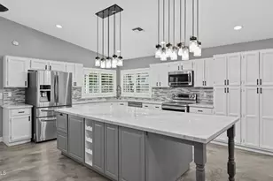 2775 W Calle Del Norte, Chandler, AZ 85224 - Photo 2