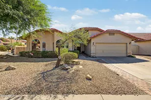 3711 E Summerhaven Dr, Phoenix, AZ 85044 - Photo 1