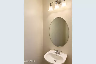 3838 E Cat Balue Drive, Phoenix, AZ 85050 - Photo 10